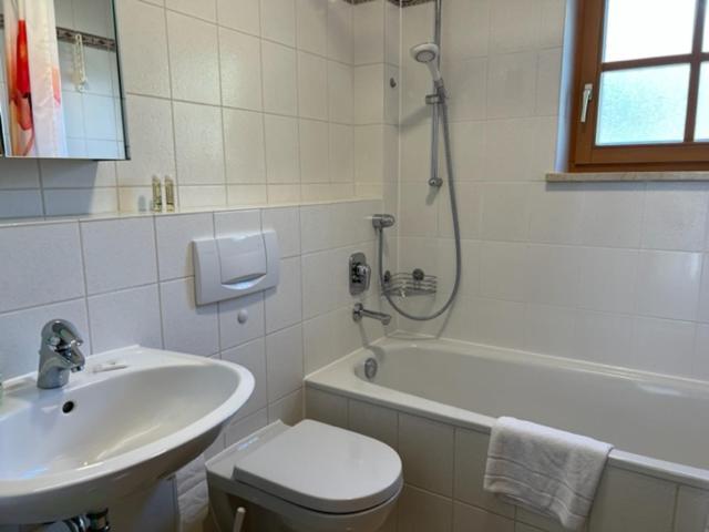 Apartment Auszeit Am Breitenbach - Ruhig Gelegen, Schoene Sonnenterrasse Schliersee Exteriör bild